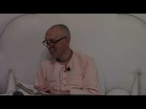 Видео: семейная жизнь на небесах