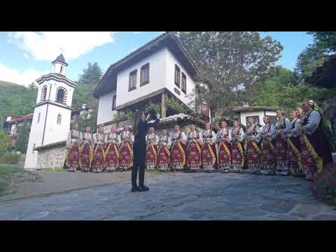 Видео: "Мори, айда, айда" - Ансамбъл "Пирин" - Благоевград