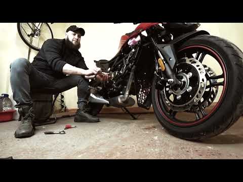 Видео: Замена масла на VOGE 300RR