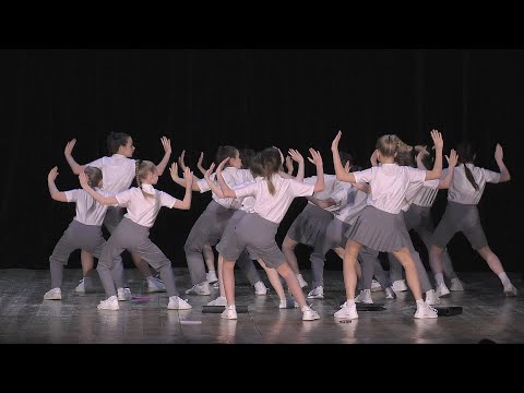 Видео: Рекламная пауза. Эстрадный танец.