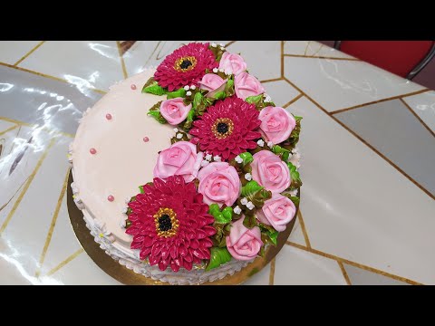 Видео: Торт Иней для женщины. Отличное сочетание герберы и розы.