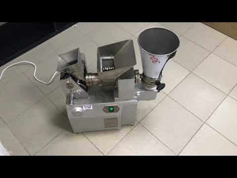 Видео: Пельменный аппарат