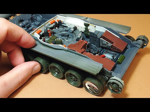 Видео: Модель Танка Т-72М с ВЫСОКОЙ Детализацией в 1/35 Amusing Hobby