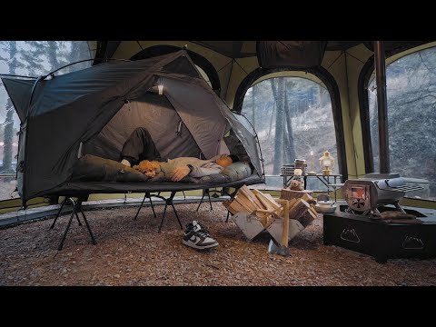 Видео: Solo Зимний кемпинг с моей собакой . Отдых в горячей палатке . Деревянный столб ASMR