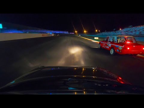 Видео: Гонки от первого лица ночью | Mazda 323 | Moscow Raceway | MCGP