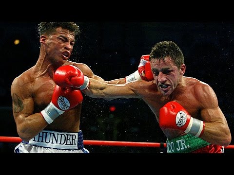 Видео: Бокс. Артуро Гатти - Джанлука Бранко (ком. Гендлин)  Arturo Gatti vs Gianluca Branco