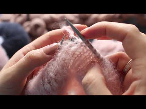 Видео: АКМАН ЛАЙФХАК. Классические и Бабушкины петли ПО КРУГУ. ВСЕГДА ЗА ПРАВУЮ СТЕНКУ! Свитер спицами