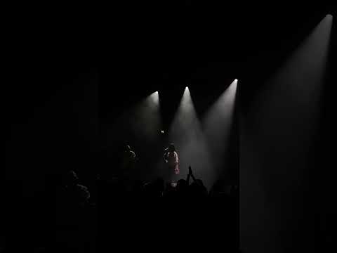 Видео: Дора (Dora). Берлин. Ноябрь 2024.