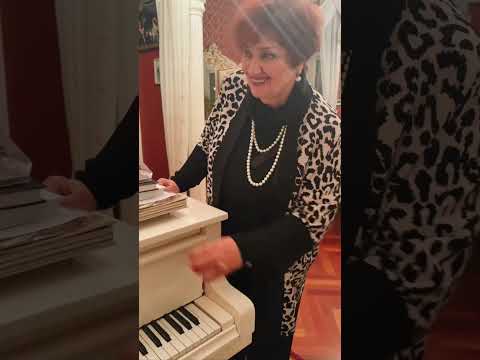 Видео: В гостях у Тамары Синявской, дома, где все наполнено памятью, музыкой и любовью!