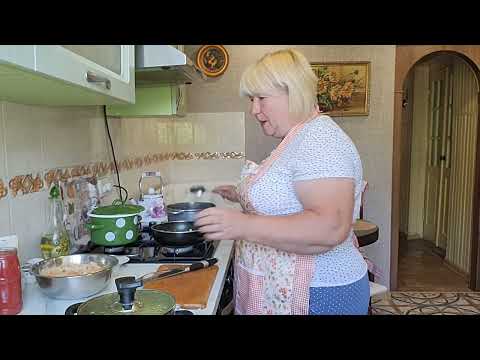 Видео: Быстрые пирожки с картошкой. Зелёный борщ. Тушеная капуста с мясом