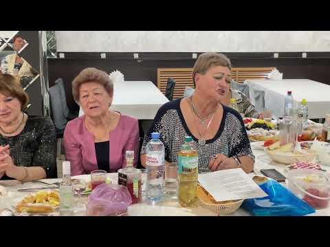 Видео: Малиновый звонназоре ..#отдых #красотадуши #праздник #любимпеть #счастье #друзья #юбилей #песни 