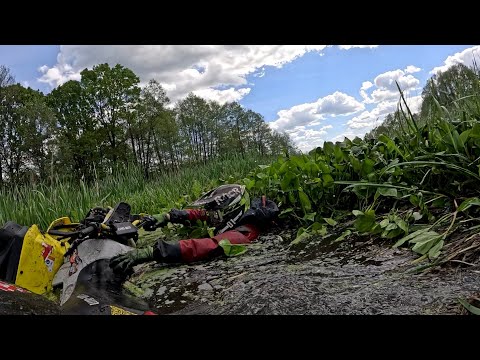 Видео: Чуть не утопили ренегад ......