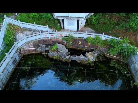 Видео: Вечный источник тысячелетия! Какие древние тайны скрывает озеро Бицюань в Сянтане?
