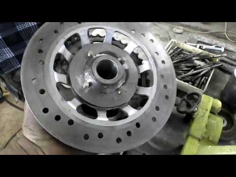 Видео: Мотоцикл. Соединительный фланец для звёздочки и тормозного диска.