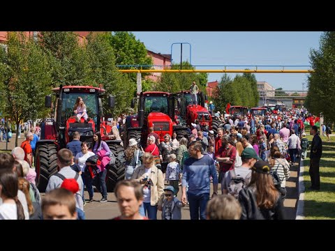 Видео: Масштабы впечатляют! Как МТЗ праздновал 77-летие?  Смотрите сами