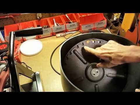 Видео: Пресс Hornady Lock N Load LNL AP — Часть 2 — Податчик гильз