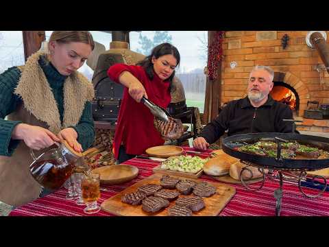Видео: Почему Так Вкусно? Это Мясо Слишком Идеальное, Чтобы Быть Реальным!