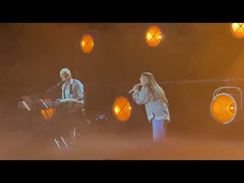 Видео: Диана Арбенина. Ночные снайперы. (02.10.21) Crocus City Hall. Концерт Авиарежим. 6 часть из 11.