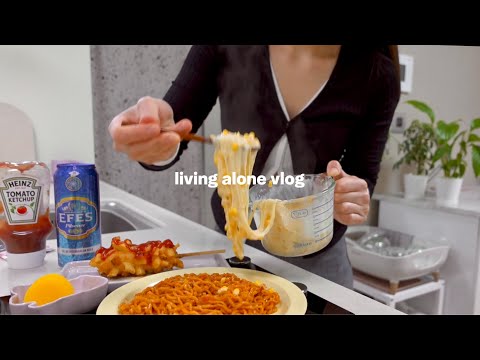 Видео: Жить в одиночествеㅣПриготовление Кукурузный сыр Булдак, Картофельные хот-доги, Капустные оладьи