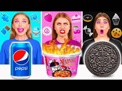 Видео: 24 Часа Едим Еду Одного Цвета Челлендж | Съедобная Битва от Crazy DO