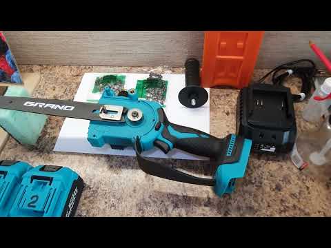 Видео: 🔈 МіЙ Відгук:  Міні-пила Grand АПЦ-20V/M8"-4 Pro.