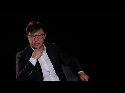 Видео: «Сен жазған дүниеңді оқымаса, ол - үлкен қасірет» | Ақберен Елгезек