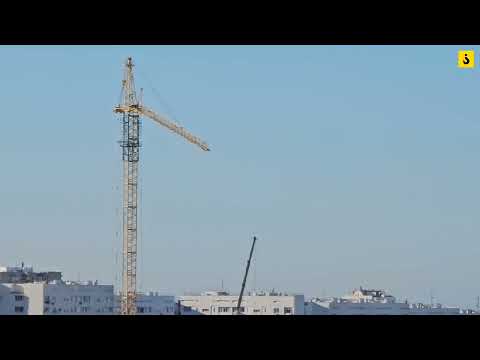 Видео: Наращивание и подъем стрелы башенного крана КБ-515