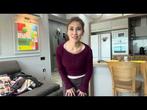 Видео: Осенняя мода в Мерсине: одна юбка - разные настроения 👍😀 #мерсин #iştebenimstilim #mersin 