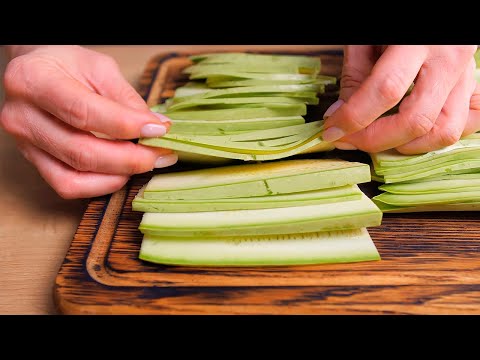 Видео: Я ПРОСТО ЗАЛИЛА КАБАЧКИ КИПЯТКОМ! 5 минут и всё готово!!!