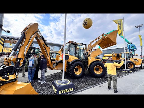 Видео: ￼￼Самый ￼технологический и дорогой экскаватор погрузчик в мире! Экскаватор погрузчик HYDREMA 926G 