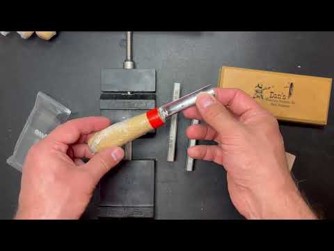 Видео: Sharpen Reed Knife (Razor Type) for Oboe and Bassoon  (заточка гобойного ножа из бритвы)