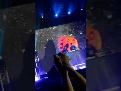 Видео: pyrokinesis - я приду к тебе с клубникой в декабре (концертная версия)