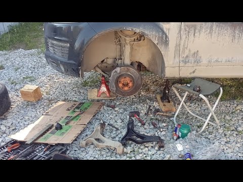 Видео: Самостоятельная замена нижнего рычага AUDI 3.6FSI Q7/Touareg. Заскрипела шаровая опора.