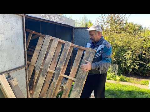 Видео: Чоловік присунув  прицеп дощечок // Знову закрутки на зиму // Урожай кормових буряків і кавунів. 