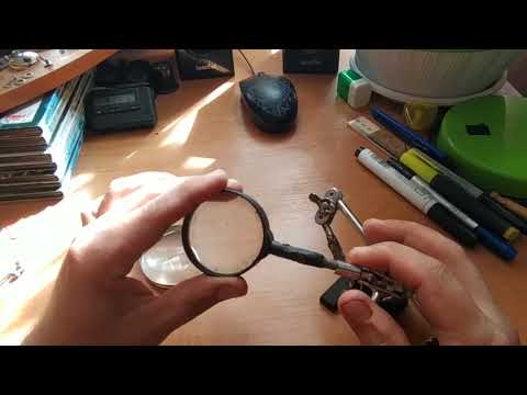 Видео: Третья рука для пайки честный обзор....