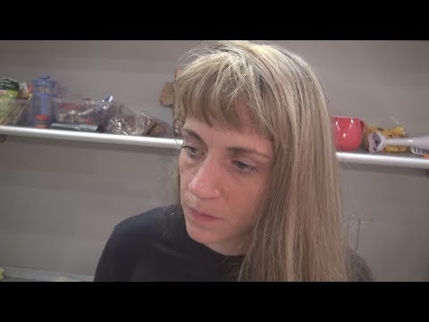 Видео: За неделю до суда барыга стала рецидивной.