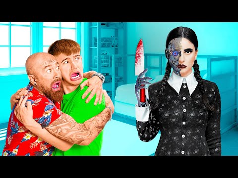 Видео: УЭНСДЕЙ стала РОБОТОМ ! *Что-то пошло не так*