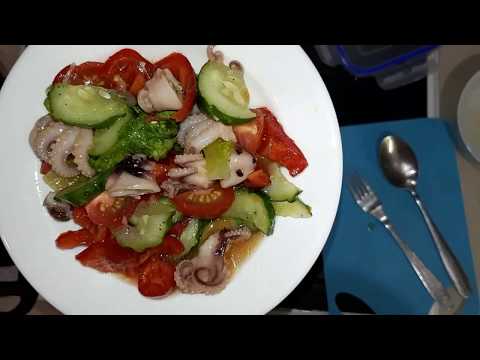 Видео: Осьминог Беби Как Готовить Просто и Вкусно. Самый Легкий способ.