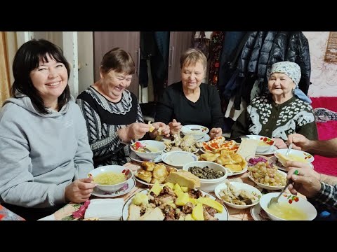 Видео: Хроника дня // Покровская родительская суббота🙏 //встреча с подписчиками // у мамы в гостях🤗//