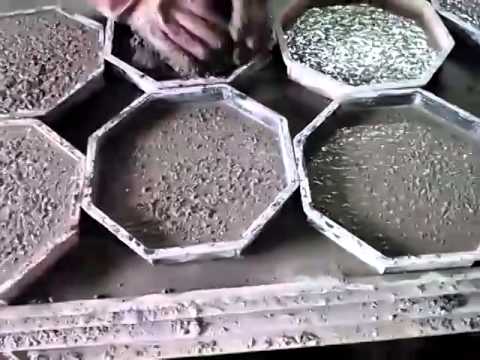 Видео: Вибрация тротуарной плитки с вибратором ИВ-99