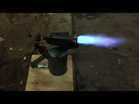 Видео: Паяльная лампа BAT 1001.Производство ГДР