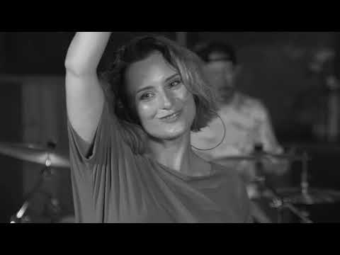 Видео: Всё в твоих руках- Кавер А.Варум