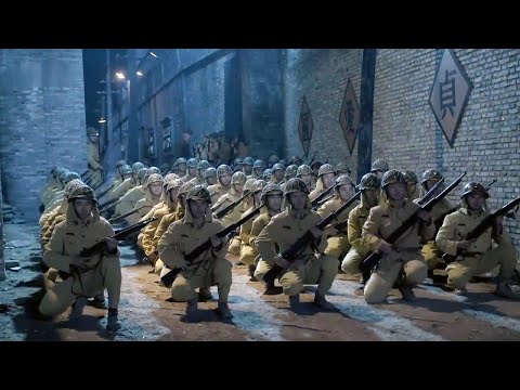 Видео: Японская армия устроила засаду, и крестьяне насмерть загнали все танки.