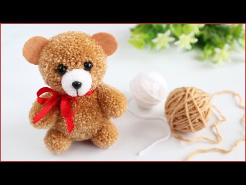 Видео: 🐻💕Чудесный МИШКА из пряжи БЕЗ ВЯЗАНИЯ!🐻Pom Pom Teddy Bear