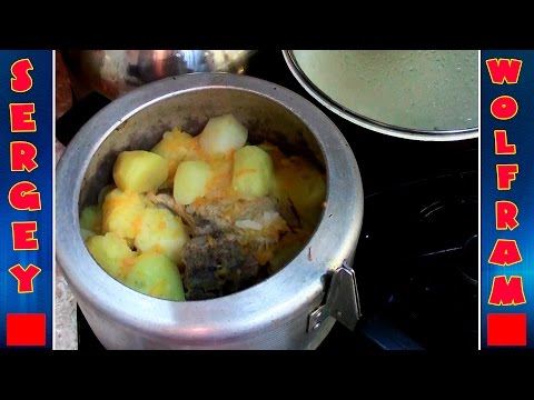 Видео: Тушёная Картошка с мясом(Stewed potatoes with meat)