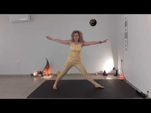 Видео: Йога за раздвижване и огъвкавяване на тазобедрените стави