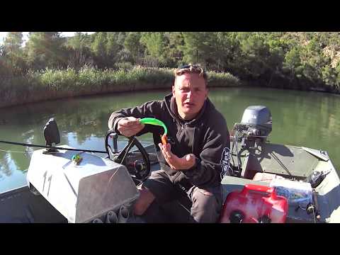 Видео: Ловля сома на спиннинг на воблер и джиг. Рыбалка на сома