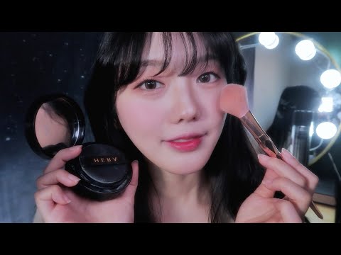 Видео: ASMR Japanese Doing My Makeup💄(Расслабляющий шепот и звуки рта)