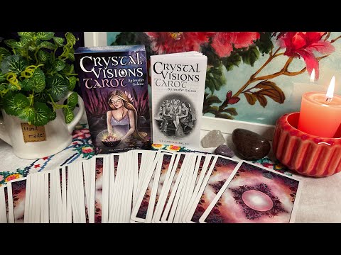 Видео: CRYSTAL VISIONS TAROT.  #tarot #картытаро #обзортаро