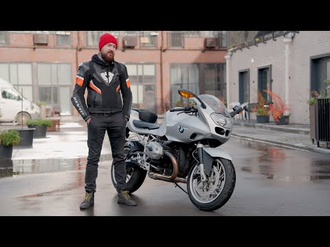 Видео: BMW R1200S - Последний оппозитный спортбайк. Самый подробный обзор.